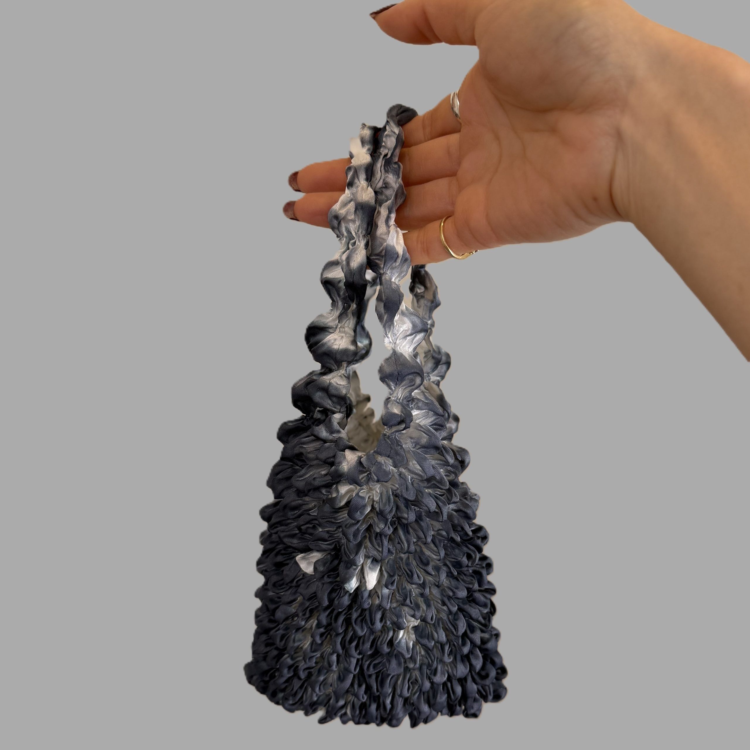 SHIBORI MIURA BAG - Indigo Blossom - Image 5