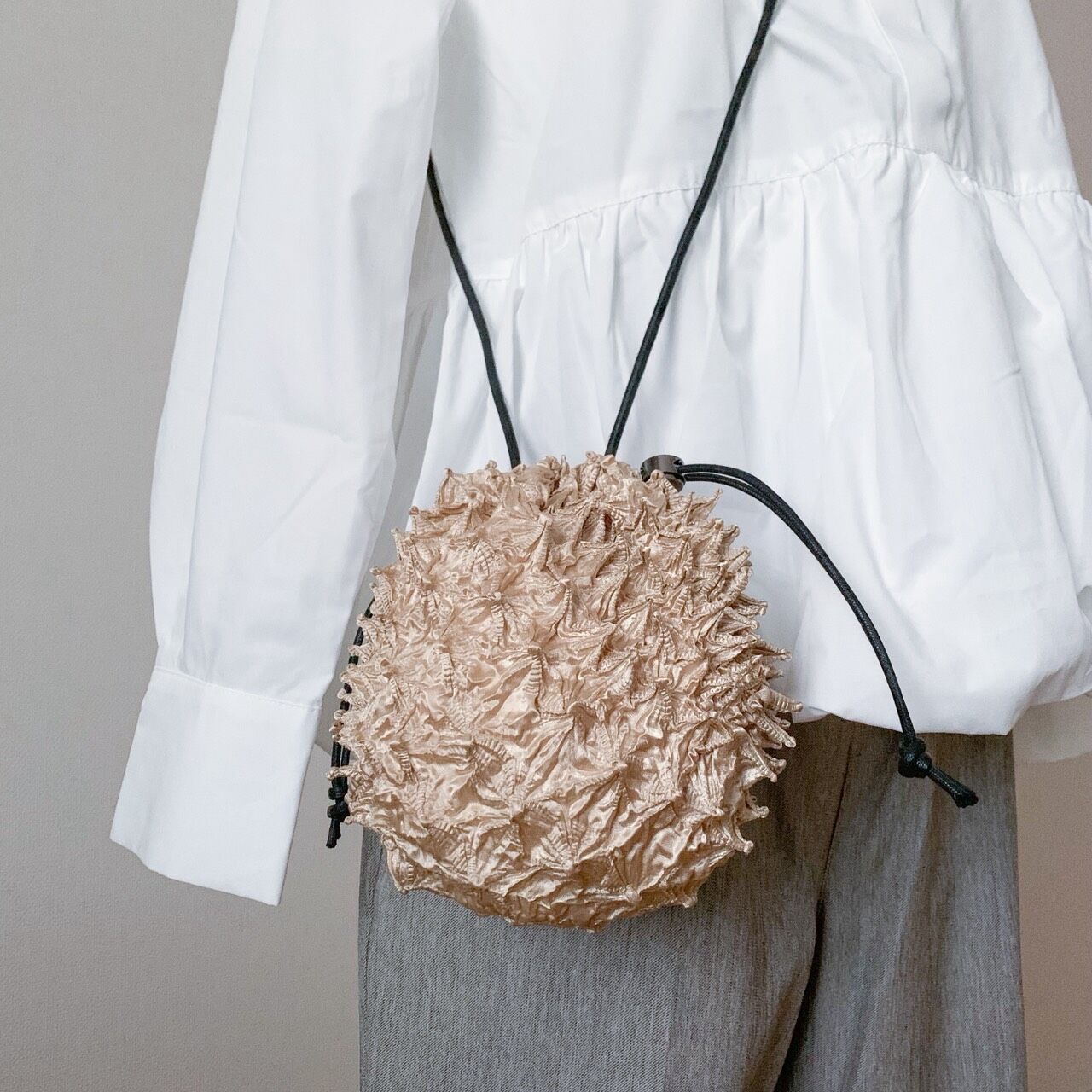 KUMO BAG KINCHAKU - Champagne Gold