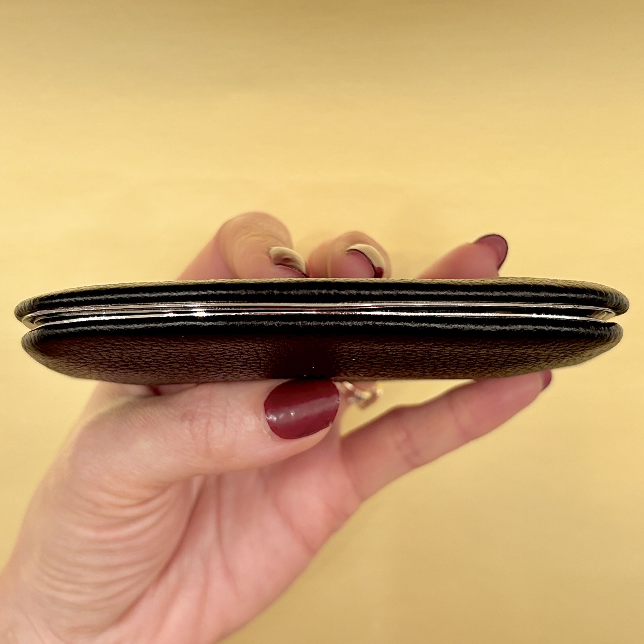 MAUVE NOIR - Image 5